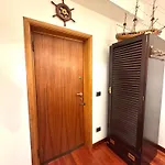 Casa Aquamarina شقة