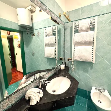 Casa Aquamarina Apartament *